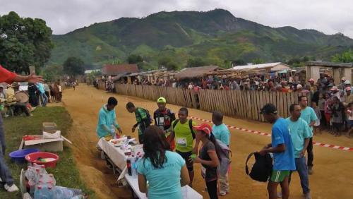 Madagascar: &laquo;l&rsquo;Ultra-Trail des &Ocirc; Plateaux&raquo; s&rsquo;internationalise